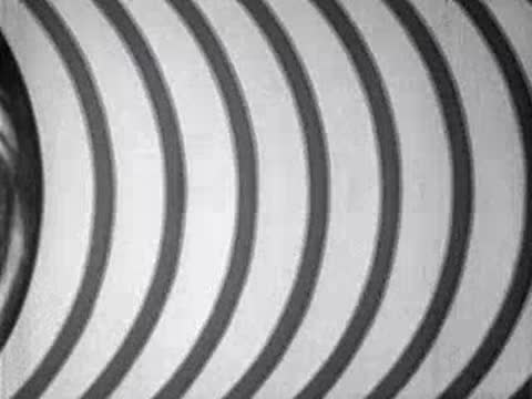 animation showing frequency label on sound wave diagram